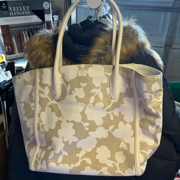 Kate Spade Gray White Leather Canvas Floral Tote Bag - Picture 3 of 3